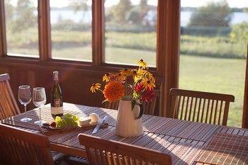 Away In The County Bed And Breakfast Cherry Valley Exterior foto